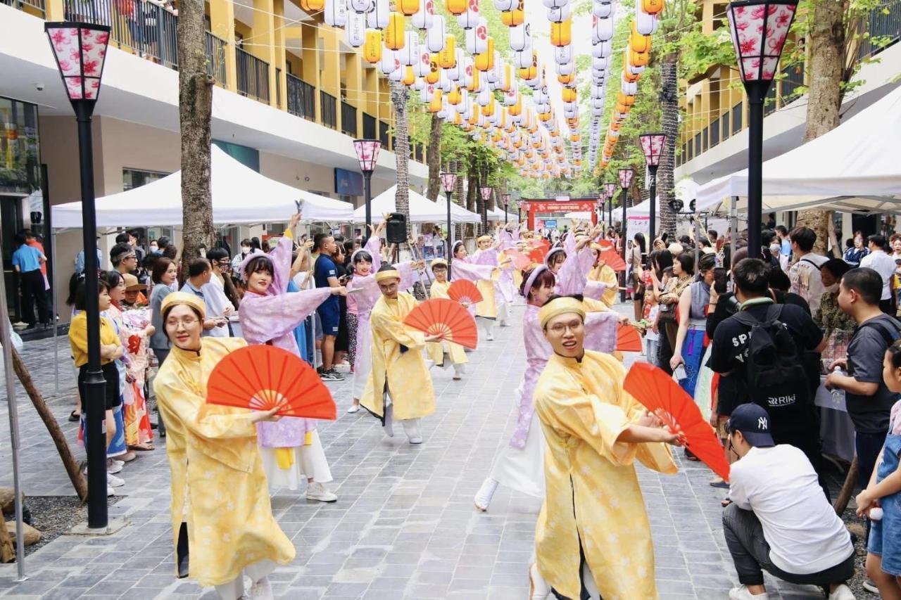 Nguyen Can Shoptel Wyndham Thanh Thuy Phu Tho Экстерьер фото